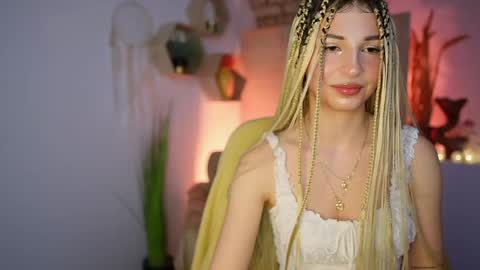 Alicee Kiss online show from December 28, 7:54 pm