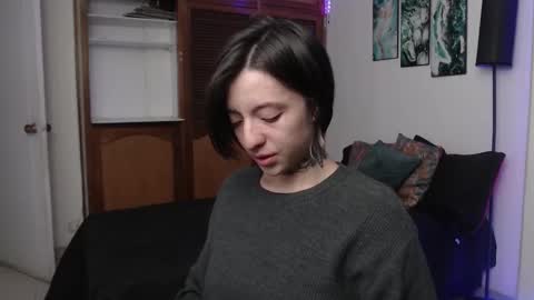 alicee_logan_ online show from November 15, 11:32 pm