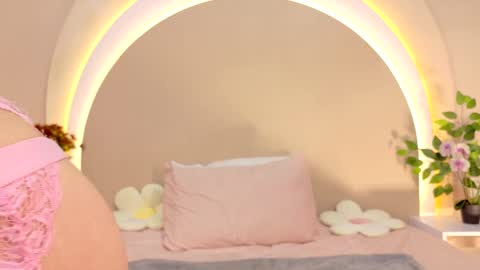 alice online show from February 25, 7:47 pm