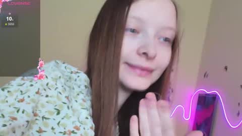 Alie online show from October 25, 3:36 am