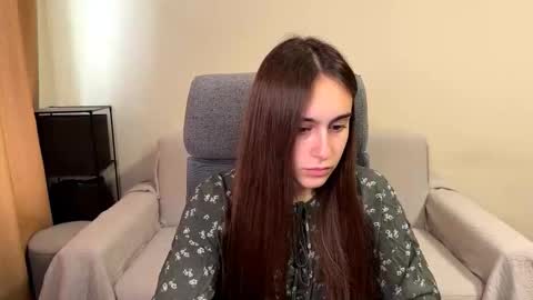 Snapshot of alicekollt chatting on October 14, 8:37 am alicekollt online show from October 14, 8:37 am