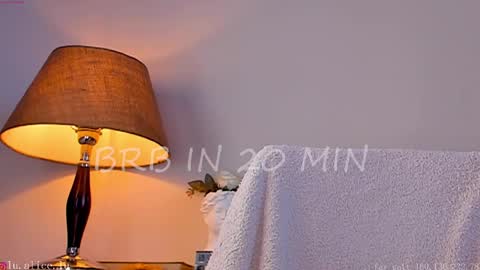 Elle online show from February 27, 10:48 am