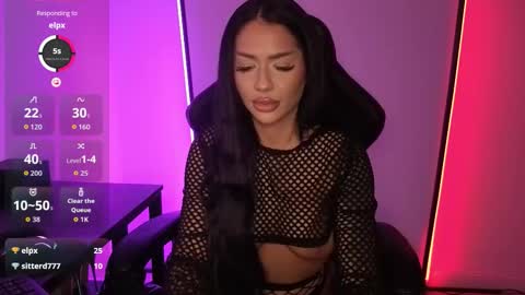 alicemadyson online show from January 17, 8:12 pm