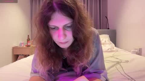 AlicePinkhead online show from June 4, 10:54 am