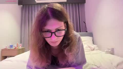 AlicePinkhead online show from June 5, 9:15 am