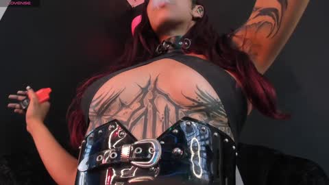 Snapshot of alicepoixxxon chatting on December 22, 6:26 pm ALICE online show from December 22, 6:26 pm