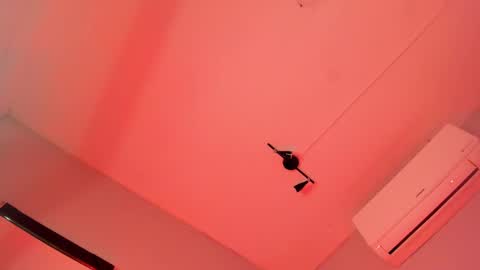 Snapshot of alicepoixxxon chatting on September 15, 12:54 am ALICE online show from September 15, 12:54 am