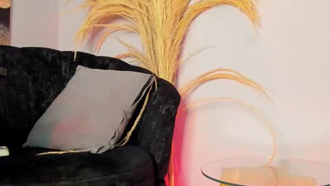 Snapshot of alicepoixxxon chatting on October 26, 1:33 am ALICE online show from October 26, 1:33 am