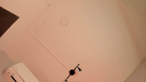 Snapshot of alicepoixxxon chatting on October 27, 11:31 pm ALICE online show from October 27, 11:31 pm