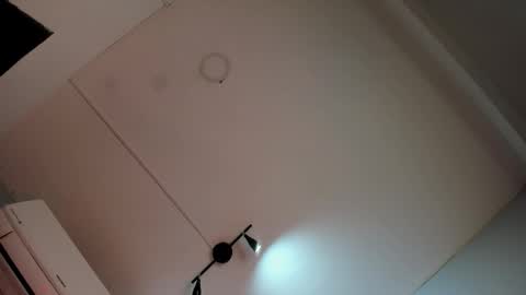 Snapshot of alicepoixxxon chatting on November 4, 5:17 am ALICE online show from November 4, 5:17 am