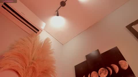 Snapshot of alicepoixxxon chatting on December 4, 12:20 am ALICE online show from December 4, 12:20 am