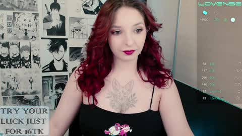 Snapshot of aliceriddle1 chatting on January 5, 6:24 pm aliceriddle1 online show from January 5, 6:24 pm