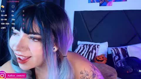 Alice online show from November 2, 11:07 pm