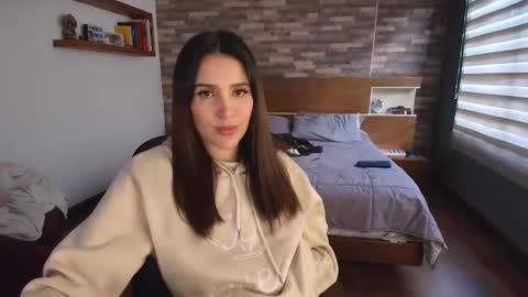 Alice online show from October 24, 9:11 pm