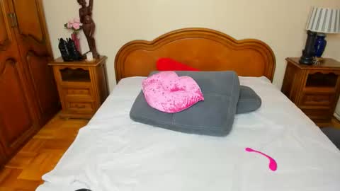 Alice online show from November 12, 6:58 am