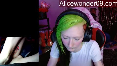 Alice online show from February 14, 5:37 am