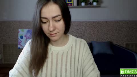 Snapshot of alicewonderful22 chatting on February 8, 9:35 am Alice online show from February 8, 9:35 am