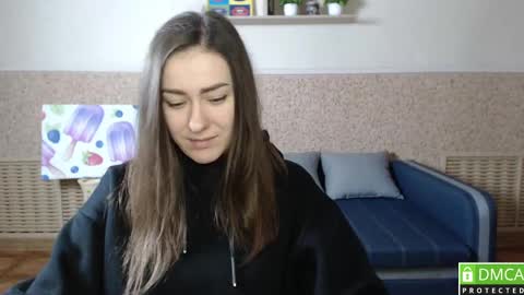 Snapshot of alicewonderful22 chatting on February 27, 1:07 pm Alice online show from February 27, 1:07 pm