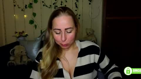 Alice online show from April 1, 11:22 am