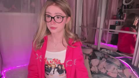 from wonderland online show from January 12, 3:17 pm