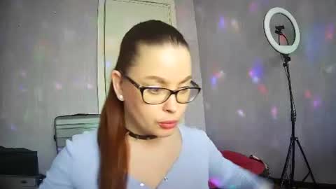 AlicexFresh online show from March 31, 8:15 am