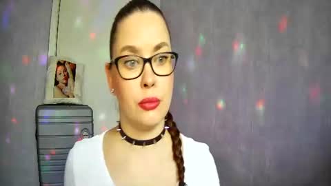 AlicexFresh online show from April 5, 8:44 am