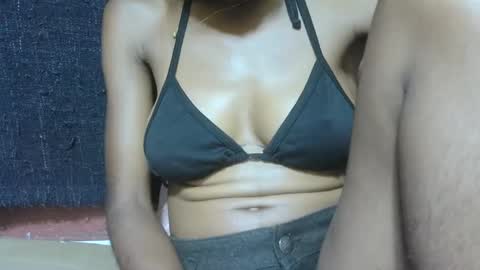 Snapshot of alicia253177 chatting on February 5, 7:53 pm alicia253177 online show from February 5, 7:53 pm