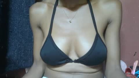 Snapshot of alicia253177 chatting on February 11, 12:58 pm alicia253177 online show from February 11, 12:58 pm