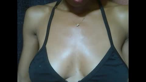 Snapshot of alicia253177 chatting on February 22, 4:51 pm alicia253177 online show from February 22, 4:51 pm