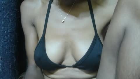 Snapshot of alicia253177 chatting on February 26, 8:48 am alicia253177 online show from February 26, 8:48 am