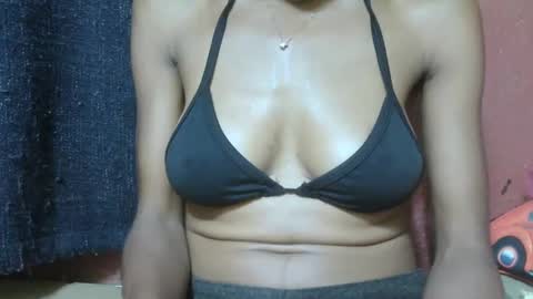 Snapshot of alicia253177 chatting on March 2, 4:21 pm alicia253177 online show from March 2, 4:21 pm