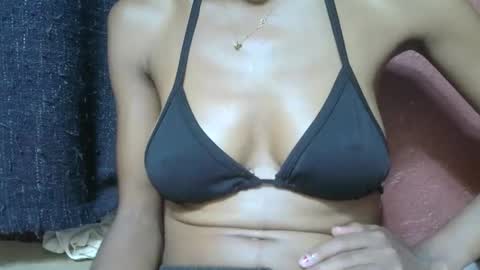 Snapshot of alicia253177 chatting on March 3, 9:55 am alicia253177 online show from March 3, 9:55 am