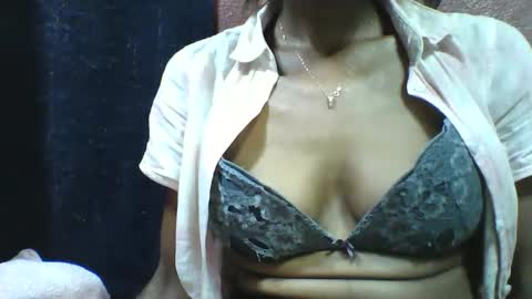 Snapshot of alicia253177 chatting on September 22, 2:57 am alicia253177 online show from September 22, 2:57 am