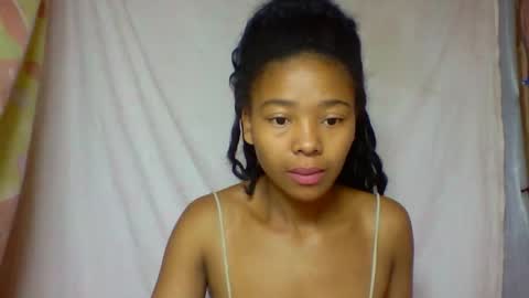 Snapshot of alicia9794 chatting on April 23, 5:41 am alicia9794 online show from April 23, 5:41 am