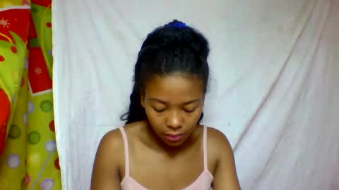 Snapshot of alicia9794 chatting on April 25, 7:55 am alicia9794 online show from April 25, 7:55 am