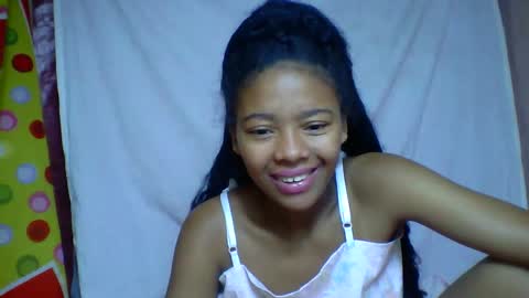 Snapshot of alicia9794 chatting on April 27, 8:40 pm alicia9794 online show from April 27, 8:40 pm
