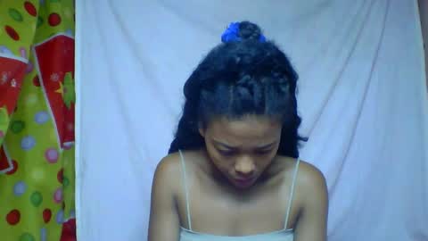 Snapshot of alicia9794 chatting on May 6, 6:30 am alicia9794 online show from May 6, 6:30 am