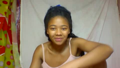 Snapshot of alicia9794 chatting on May 7, 7:08 pm alicia9794 online show from May 7, 7:08 pm