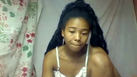 Snapshot of alicia9794 chatting on May 26, 8:38 pm alicia9794 online show from May 26, 8:38 pm