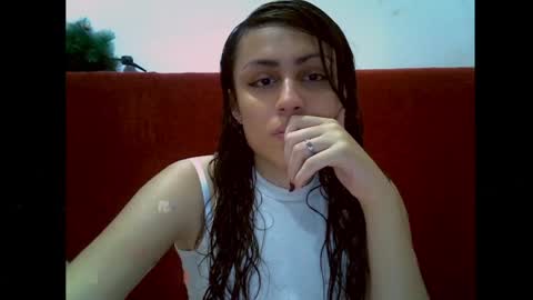 Snapshot of alicia_axiom chatting on May 2, 6:24 pm alicia_axiom online show from May 2, 6:24 pm