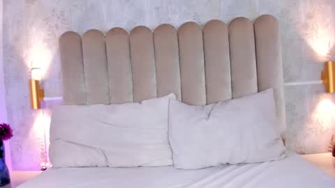 Alice  online show from February 26, 8:52 pm