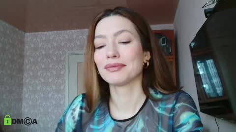 Alicia online show from February 20, 4:28 am