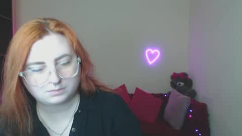 Alicia online show from February 24, 6:22 am