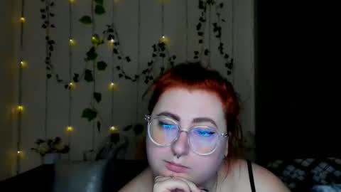 Alicia online show from March 5, 7:04 am