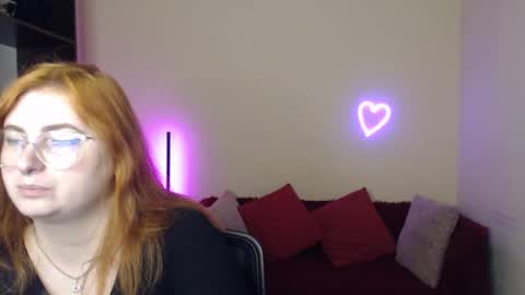 Alicia online show from November 19, 6:35 am