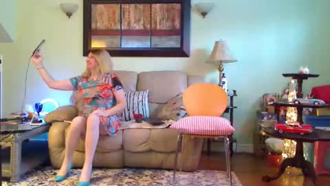 Alicia deHart  Help me reach 1000 Followers. Its FREE online show from February 11, 7:08 pm