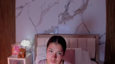 Snapshot of alicialevy chatting on June 8, 10:26 am LUNA online show from June 8, 10:26 am