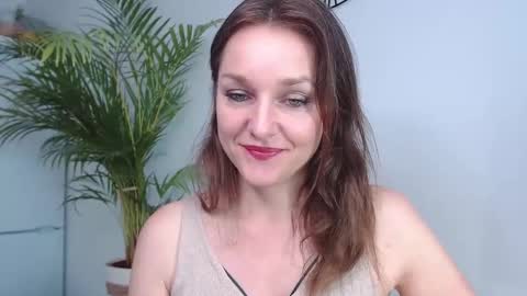 Snapshot of alicialux chatting on January 15, 11:10 am Alicia online show from January 15, 11:10 am