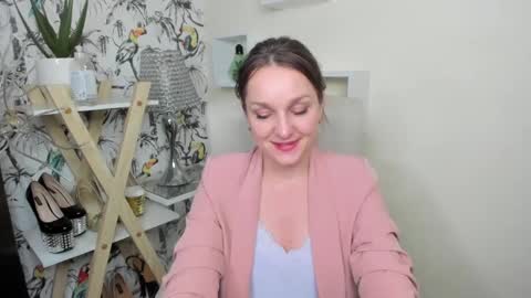 Snapshot of alicialux chatting on January 21, 6:02 pm Alicia online show from January 21, 6:02 pm