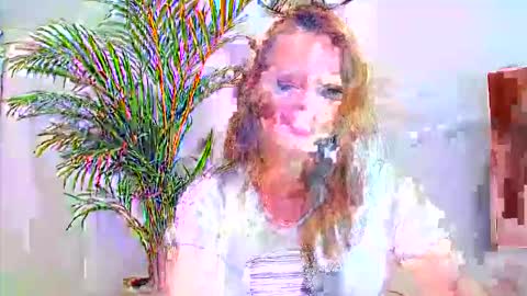 Snapshot of alicialux chatting on October 20, 1:11 pm Alicia online show from October 20, 1:11 pm